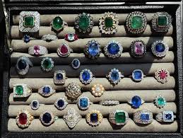 Sell Your Jewelry and Antiques in Tampa – Cleanout Florida Makes It Easy!